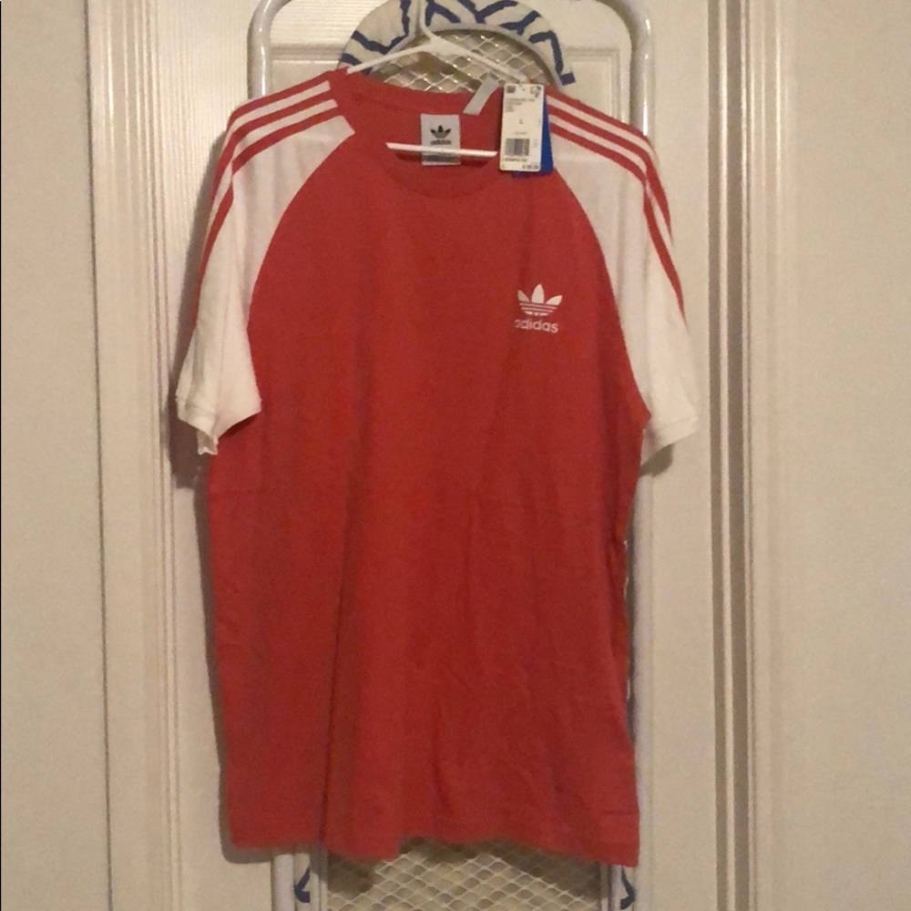 Adidas tee